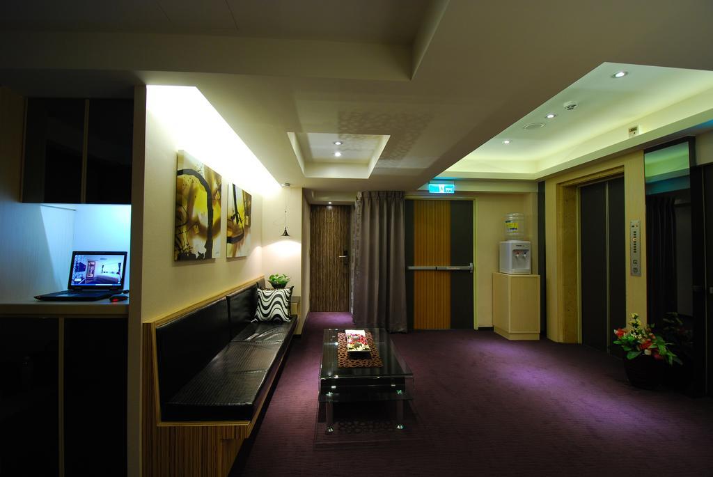 ホテル Himhim 旅店 台北市 エクステリア 写真